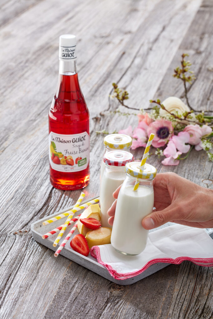 Yaourt au sirop de fraise banane - LMG